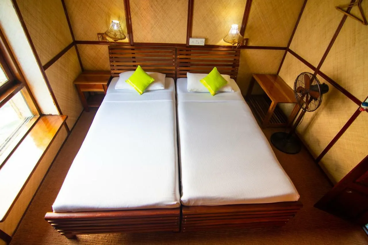 Hotel Marvel Cruise Alappuzha 3*,  India