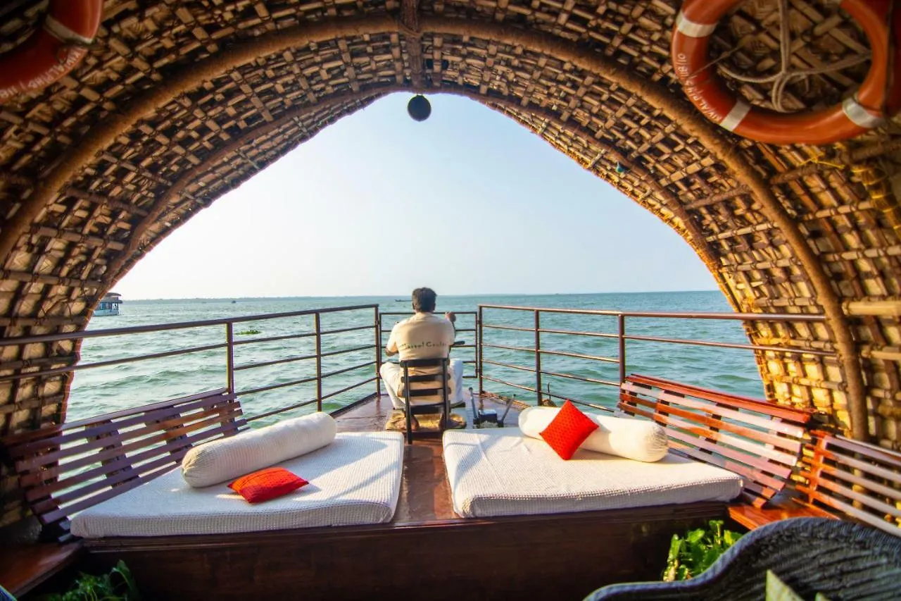 Hotel Marvel Cruise Alappuzha